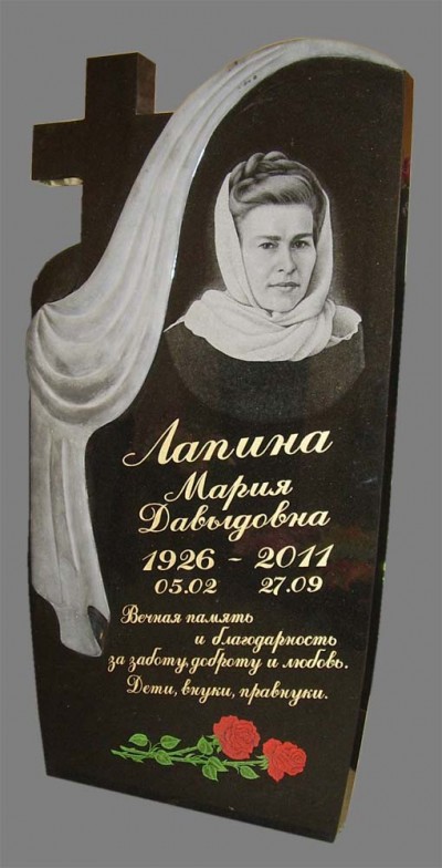 Оформление стелы гранитного памятника в мастерской "Стела", город Арсеньев